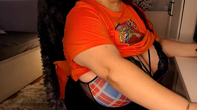SilkQueenn webcam