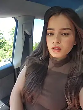 SophiaXJohn live sex cam