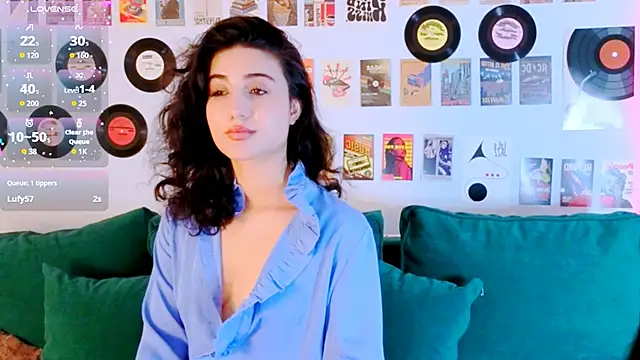 Maya_Rogerss webcam