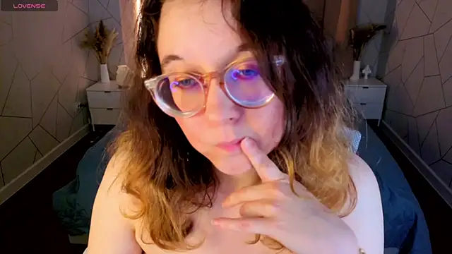 Aleks-caster live sex cam