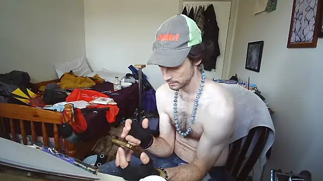 JohnnyMoves webcam