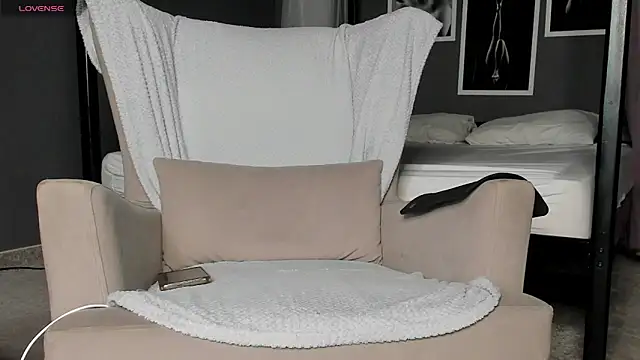 AnnGarcia webcam