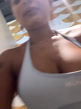 Irina_Velvett webcam