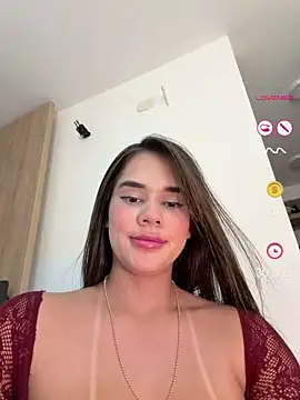 BellaLeclair webcam