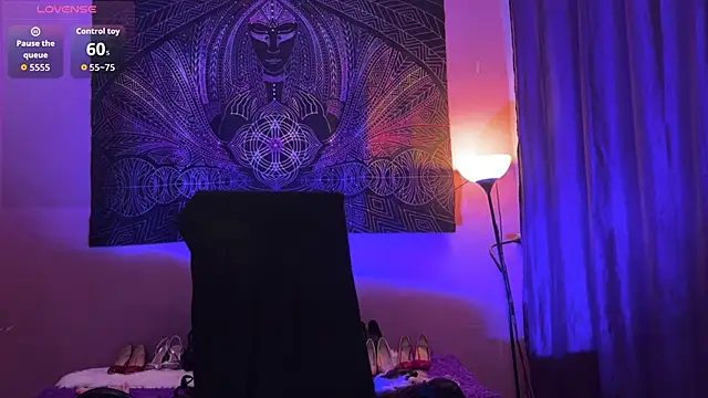 Helena__Femdom webcam
