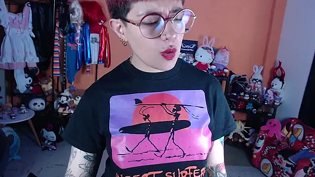MissMiia2 webcam