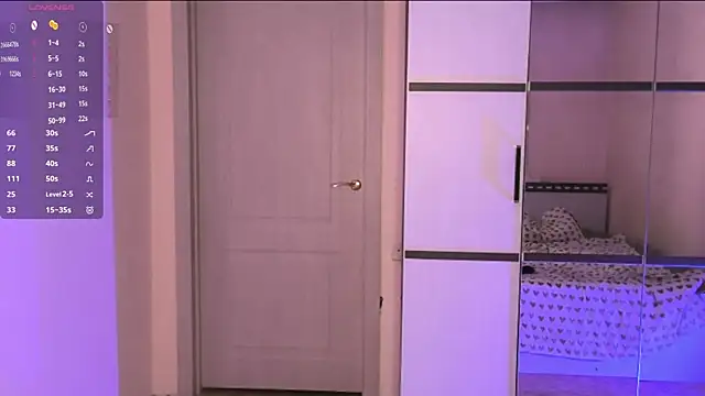 ayanovae webcam