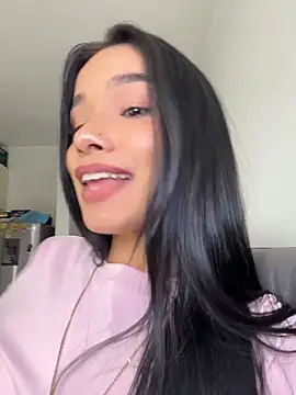 Bella_Smithe webcam
