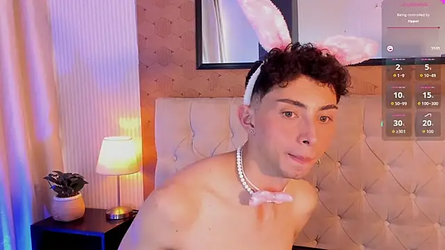 harry_salvatore - Harry_salvatore's free webcam - UK Sex Cams