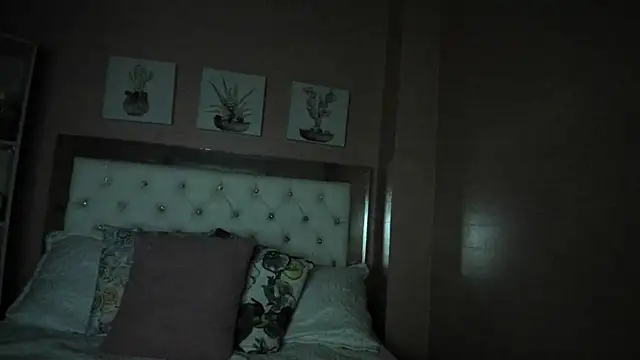 Amber_Rosen webcam