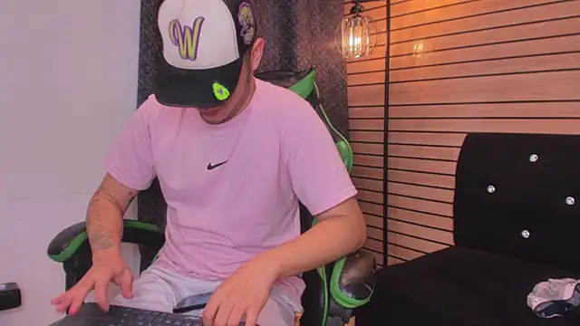 Brandoncrew webcam