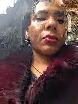 Doll_Loren webcam