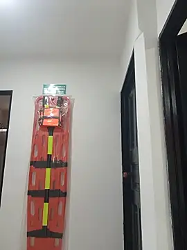 _Saraa- webcam