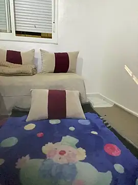DIAMOUNDA webcam