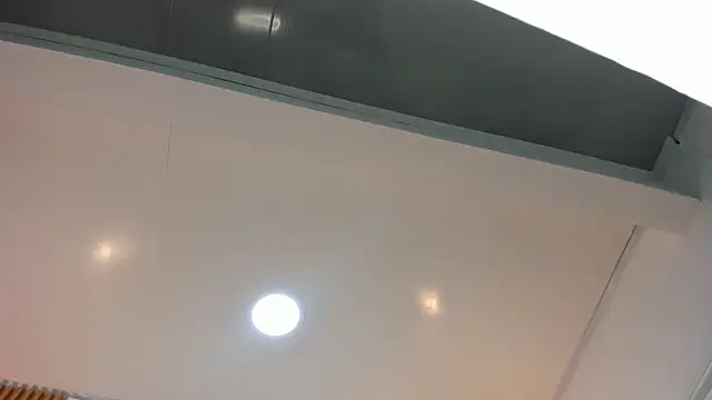 Eimy_Curvy webcam