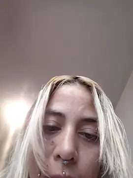 sofigirlgold webcam