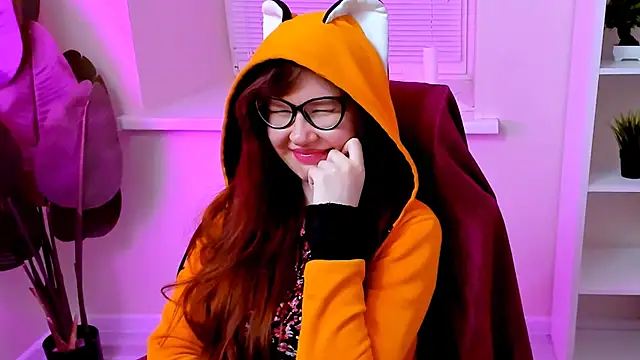 CarolGiggly webcam