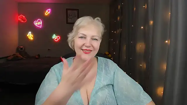 Mary-Leee webcam