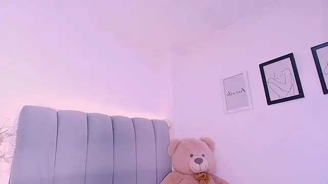 DannaHyde webcam