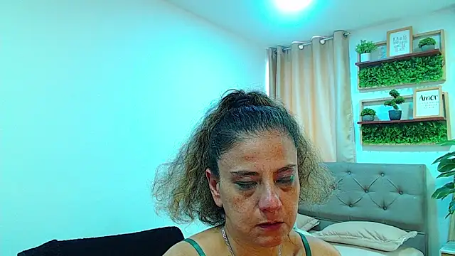 sasi_luna webcam