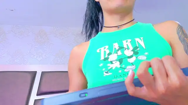 NicoleEsposito webcam