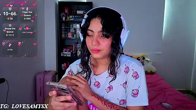 Lovelyamyy webcam