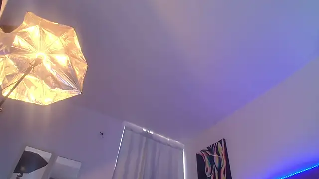 lizzy_squirt webcam