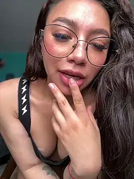 CocoaGigiMuse webcam