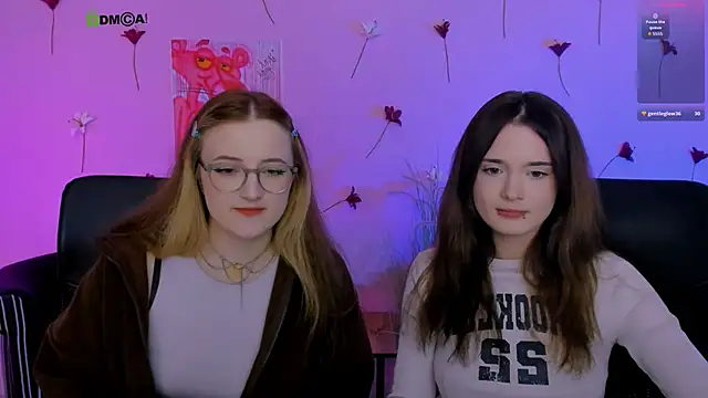 liana_kisses webcam