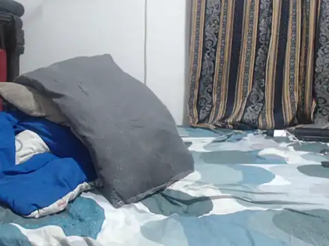 bull_blackponse live cam