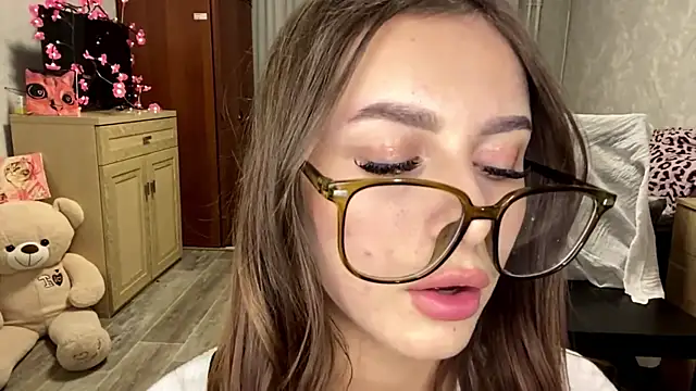 StephaniCute