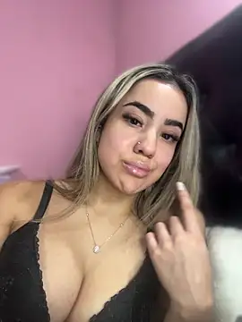 bellabarbiex webcam