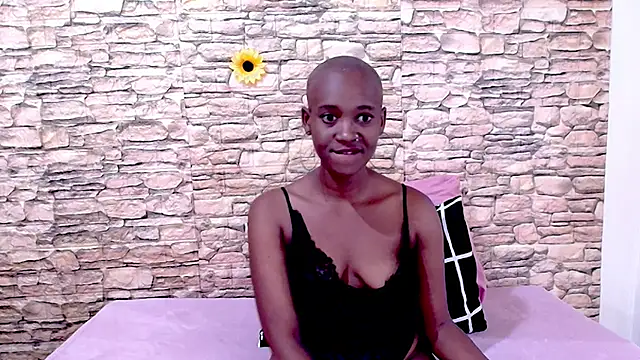 EbonyOlive69