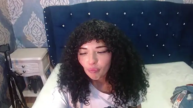 Sofiacowperx webcam