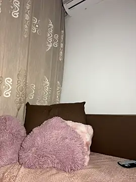 Sabrinedivinee webcam
