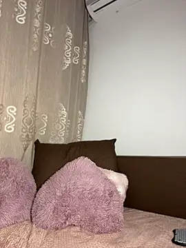 Sabrinedivinee webcam