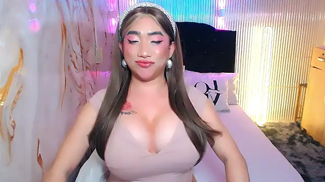yourTsFantasyBigCock webcam