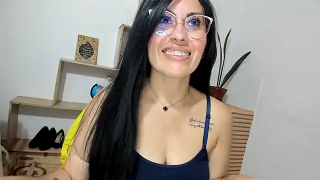 Tania_mature webcam