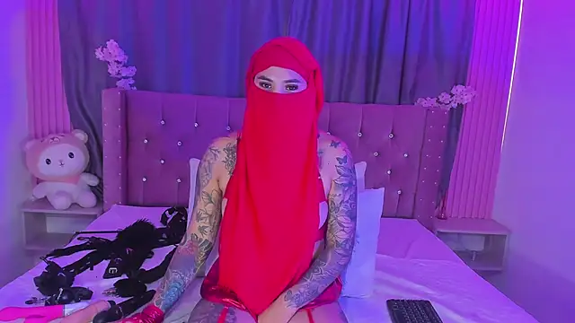 Nayla-Mouna webcam