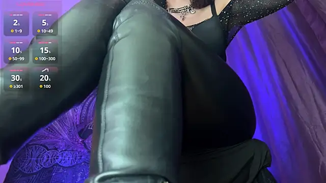 Helena__Femdom webcam