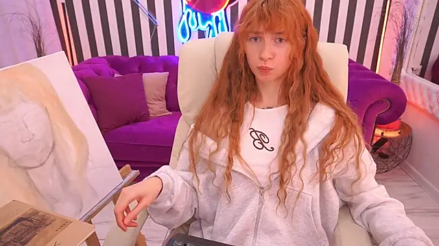 Nicol_Moonn webcam