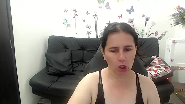 victoria_jones webcam