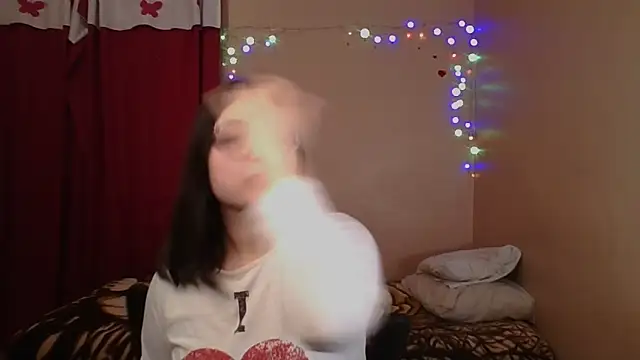 imsohornydacom (F young) - ✨💋 BOOBS FLASH & FLIRTY TEASE 💋✨