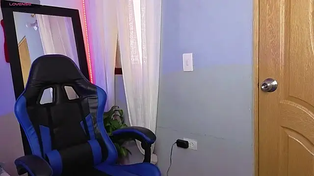Veronica_111 webcam