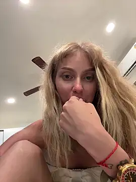 onlyjolyn webcam