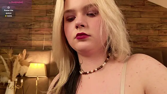 Ivy_Marlowe webcam