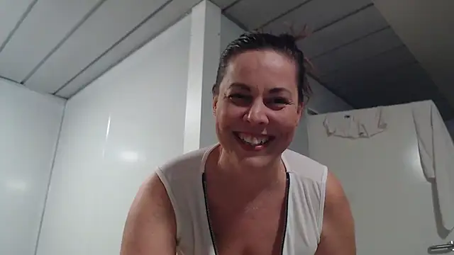 fulloferotic webcam