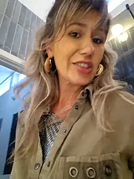 CelynaRoss