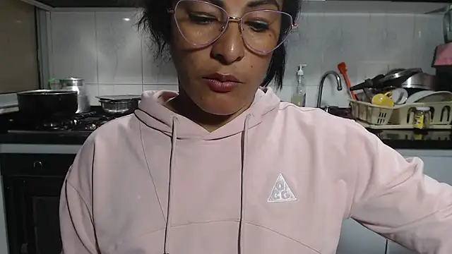 kateleyagrey webcam