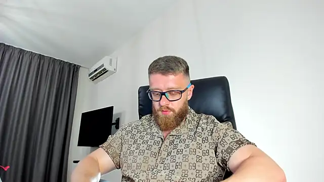 Findom_guy webcam